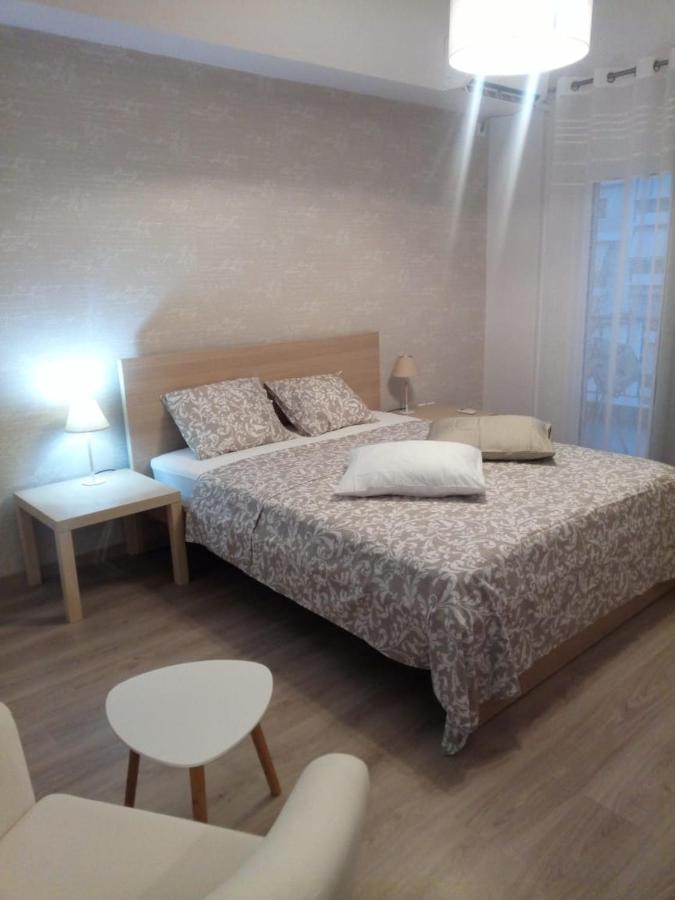 Olibia Apartment เอเธนส์ ภายนอก รูปภาพ